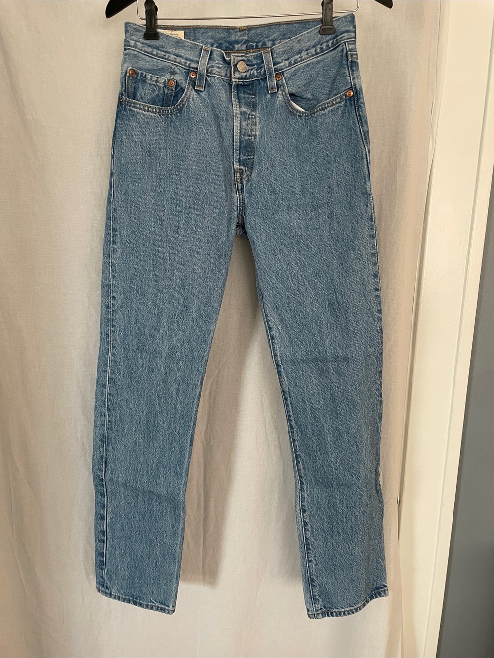 Levi’s 501 Original Fit Women’s Jeans, Size 27x32